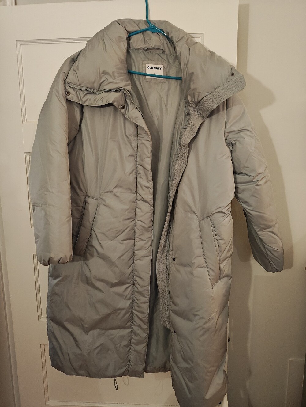 Old Navy Women's Long Puffer Coat in Light Jade Green